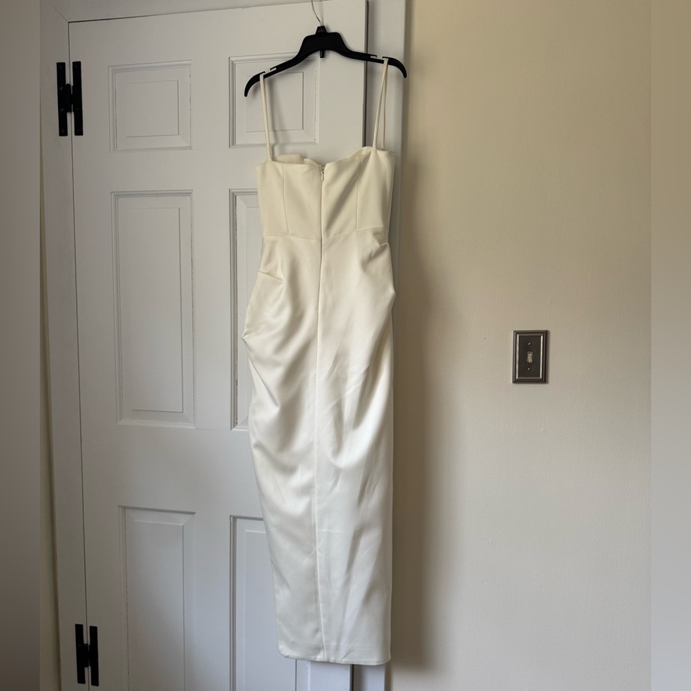 HOUSE OF CB Flora Gown Size Small White Off White Dutch Satin Side Slit - Picture 9 of 10